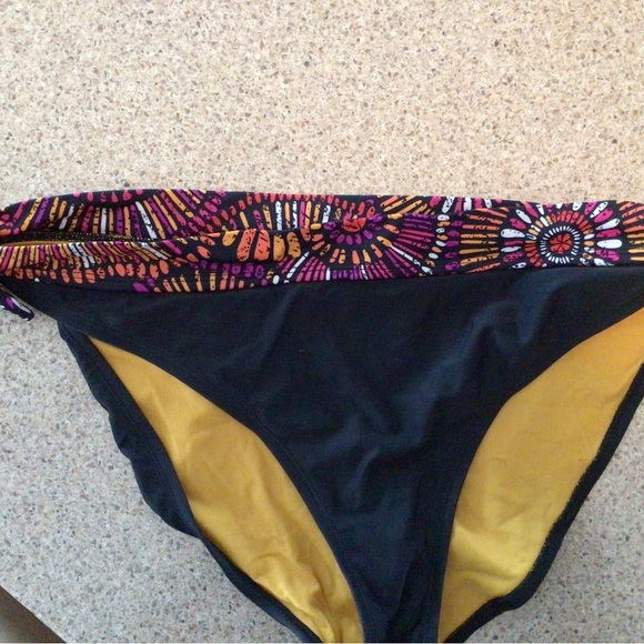 Tankini - Picture 7 of 9